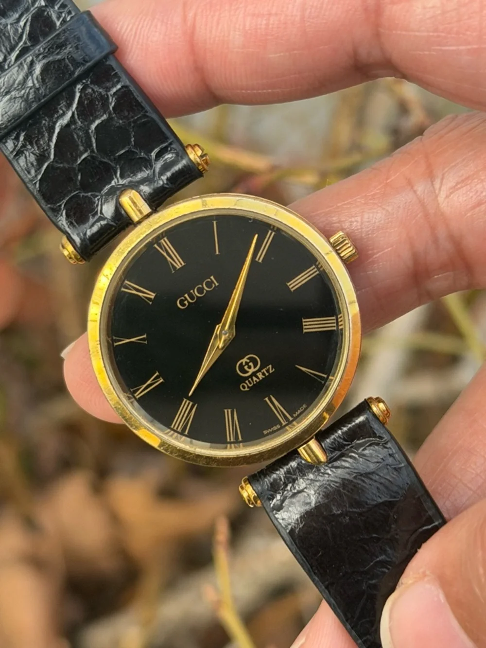 Vintage 1990s Gucci Sherry Line 2000M Unisex Watch - Picture 3 of 9